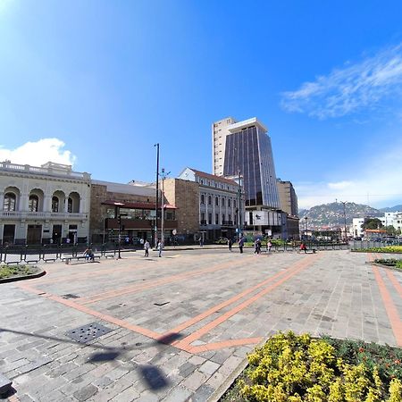 Casona 1914 Quito - Gothic Cathedral View Rooftop Exteriör bild